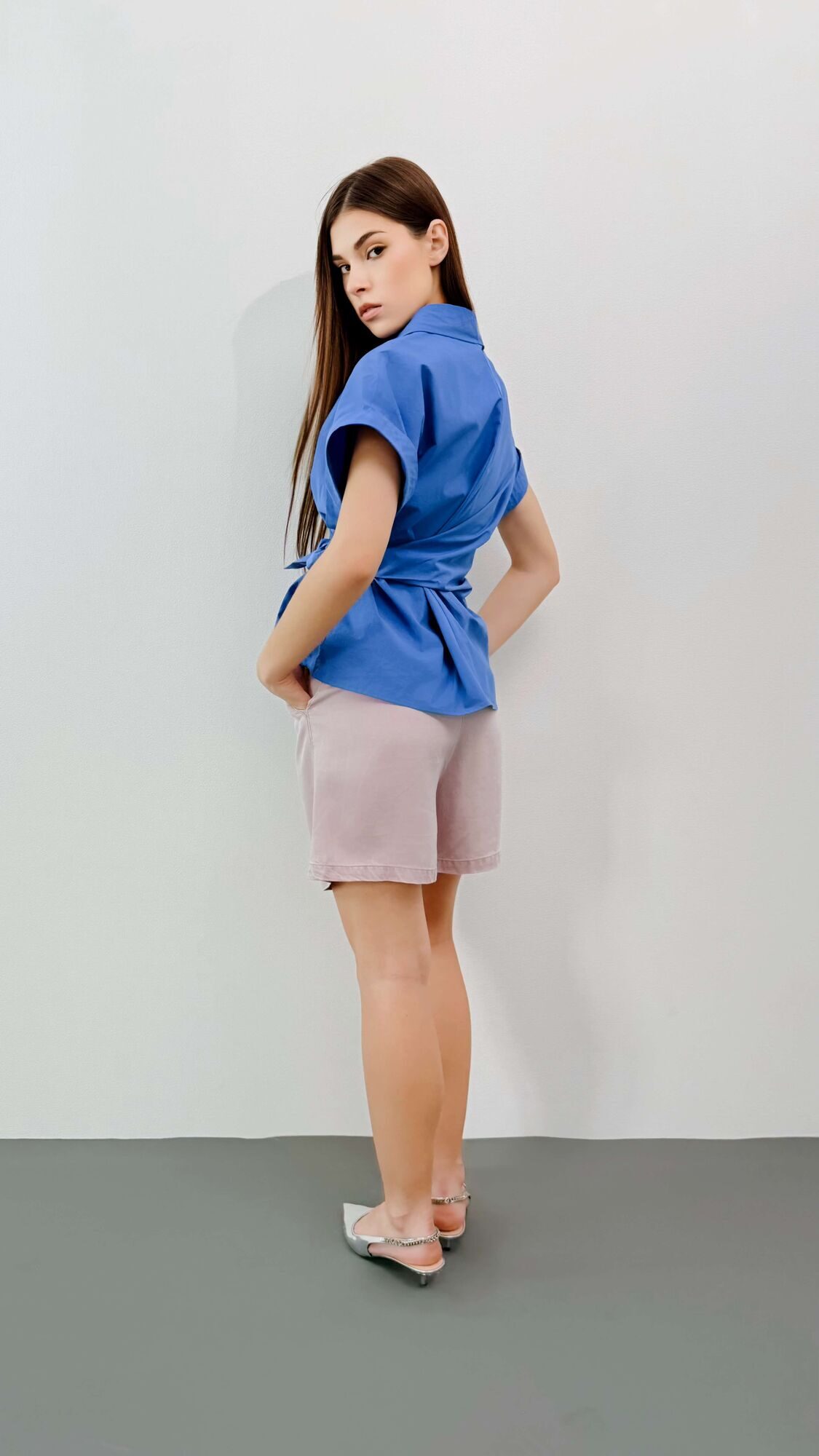 ШОРТЫ В РАСЦВЕТКЕ GARMENT DYE